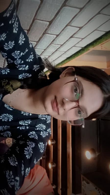 radhika sharma