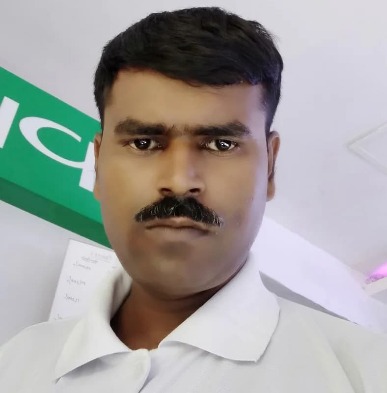Writer Akhlesh Kashyap 