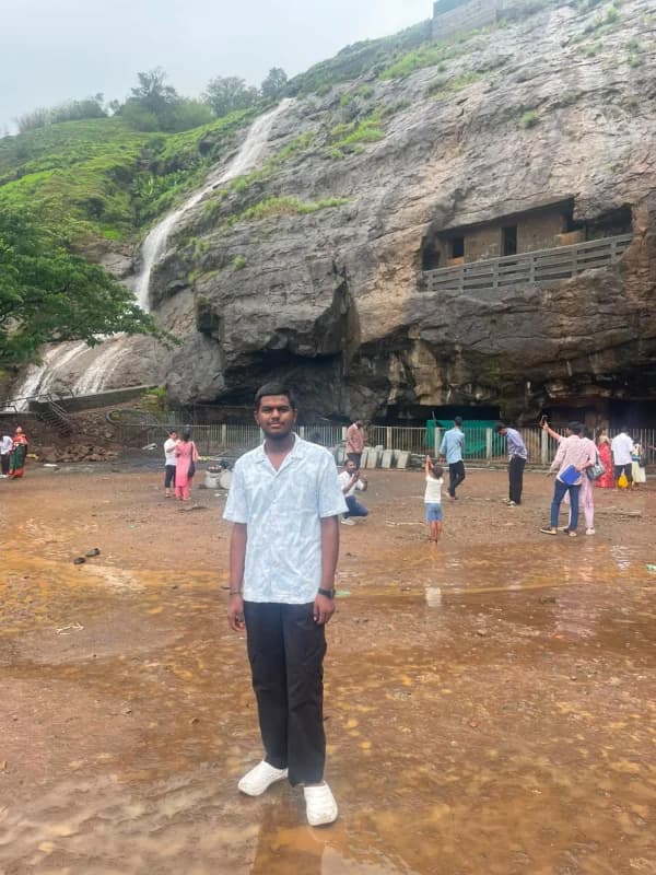 Sainadh Raghumandala